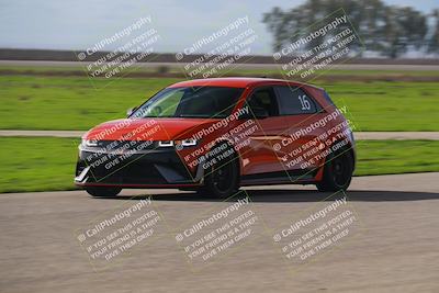 media/Dec-21-2025-Speed Ventures (Sun) [[49cb7d784c]]/Around the Pits/